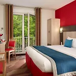 Roissy 4*