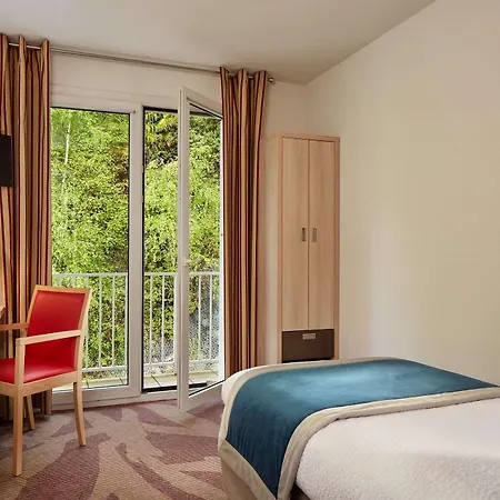 Otel Roissy