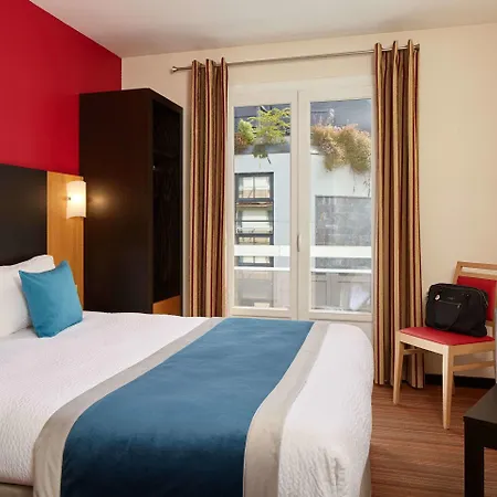 Roissy Hotel 4*