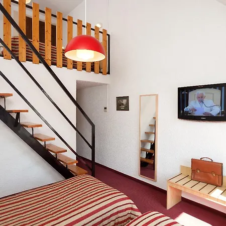 Roissy Otel Lourdes