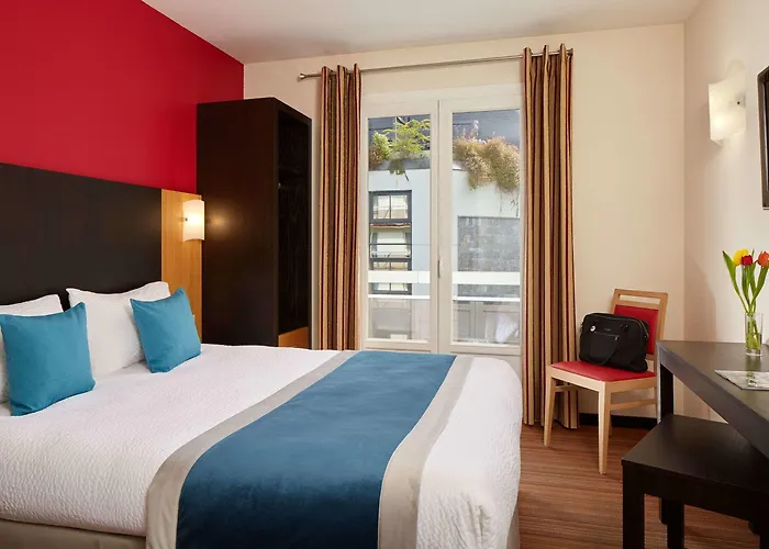 Roissy Hotel 4*