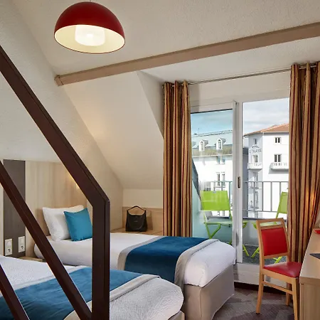 Roissy Szálloda 4*
