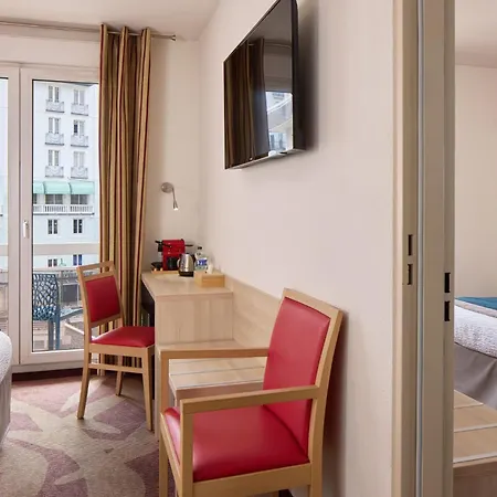 Roissy 4* Lurdy