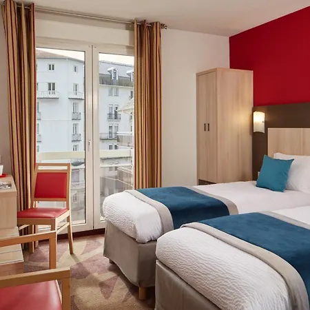 Roissy Hotel Lurdy